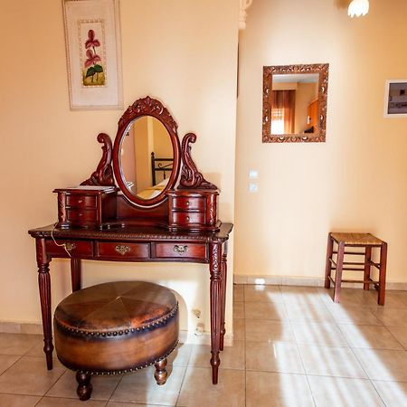 Xenia Palace Luxury Apartments Nea Vrasna Ngoại thất bức ảnh