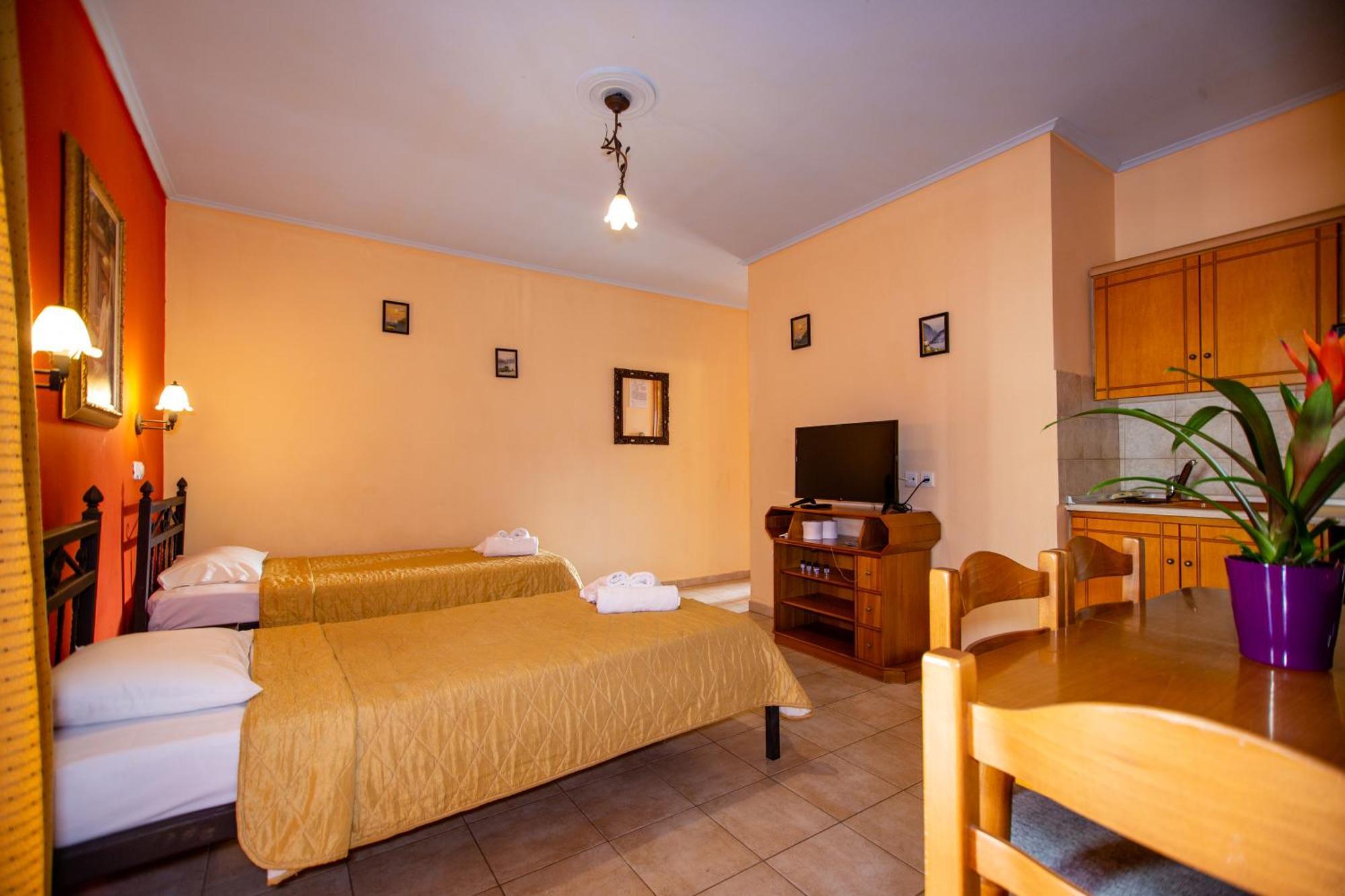 Xenia Palace Luxury Apartments Nea Vrasna Ngoại thất bức ảnh